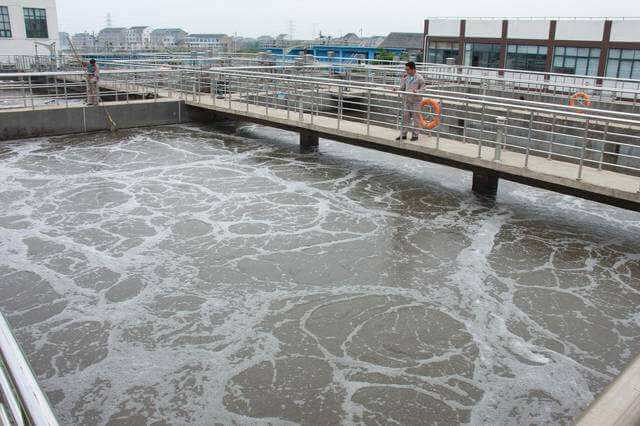 生化水處理起泡原因分析，什么方法解決泡沫？